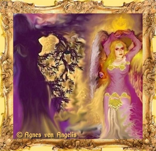 Bildgedicht: Feminine tree silhouette in the shape of a woman and Angel Aurora